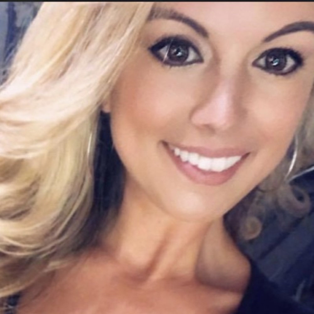 Meet your Posher, Kayla